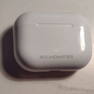 SoundMates Wireless Earbuds- White NWOT